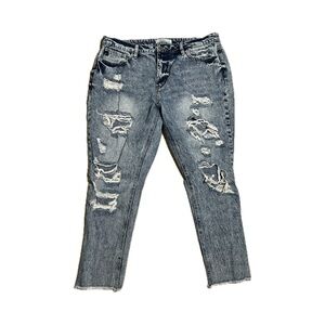 KanCan Blue Boyfriend Jeans with Distressed Details